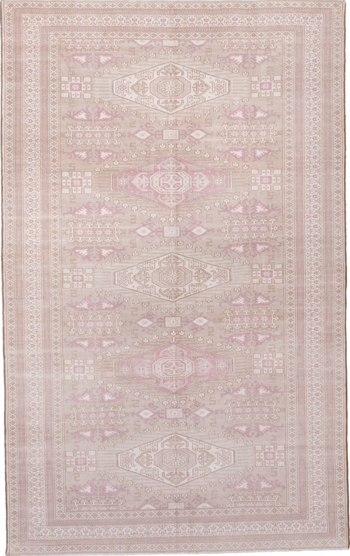 Antique Sivas Area Rug (5' x 8')